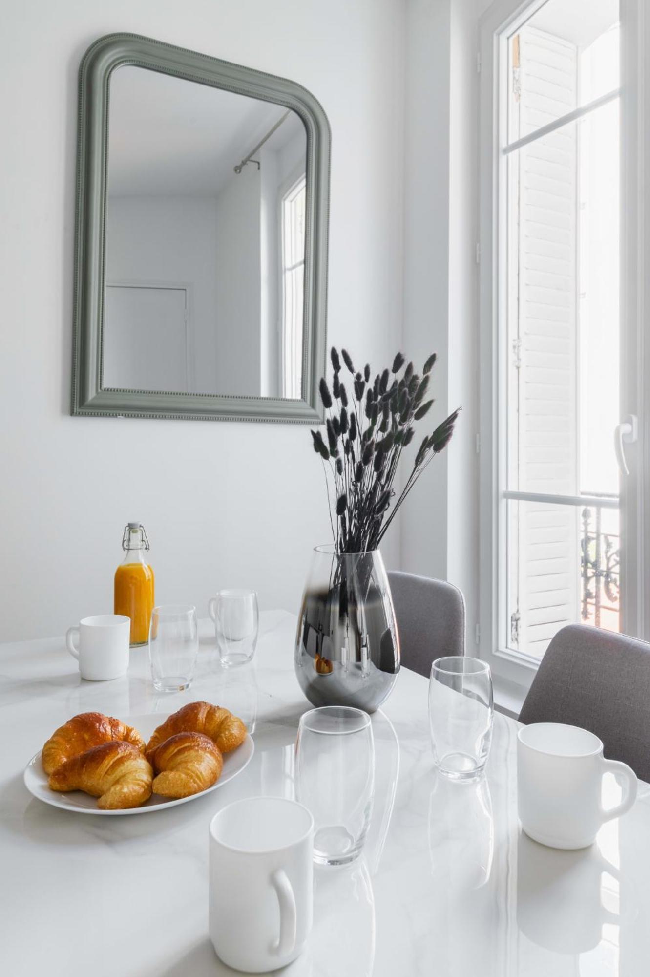2 Pieces Refait Neuf Metro Jaures - Paris 19 - 4P - Flat-Guest Exterior foto