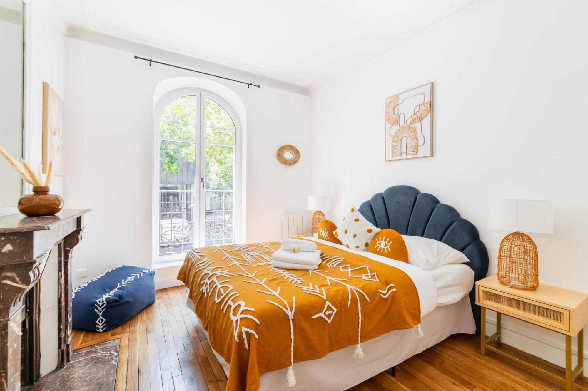 2 Pieces Refait Neuf Metro Jaures - Paris 19 - 4P - Flat-Guest Exterior foto