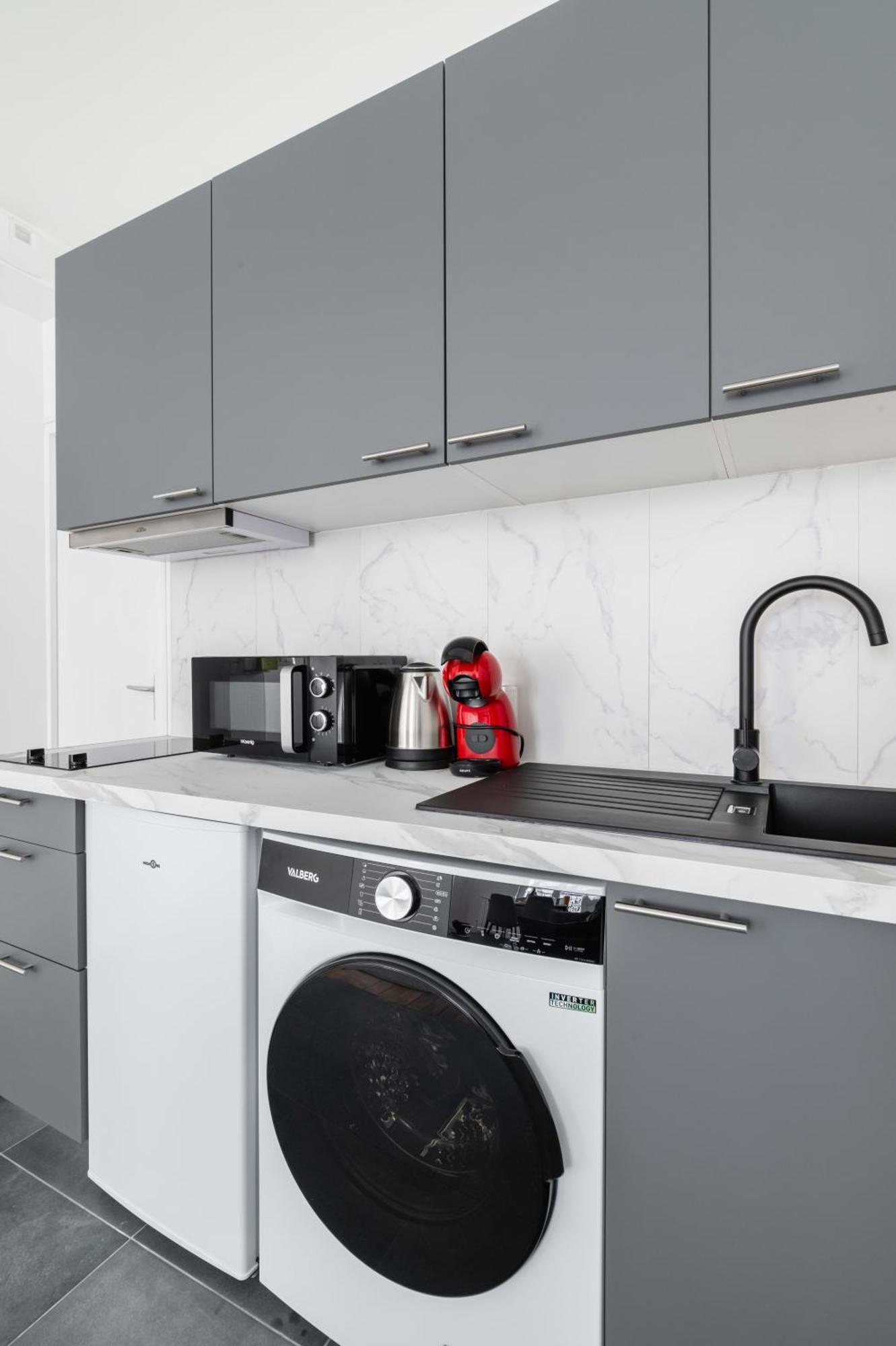2 Pieces Refait Neuf Metro Jaures - Paris 19 - 4P - Flat-Guest Exterior foto